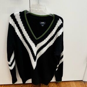 Anthropologie Maeve XS Black Slouchy Sweater with Green and White Accent